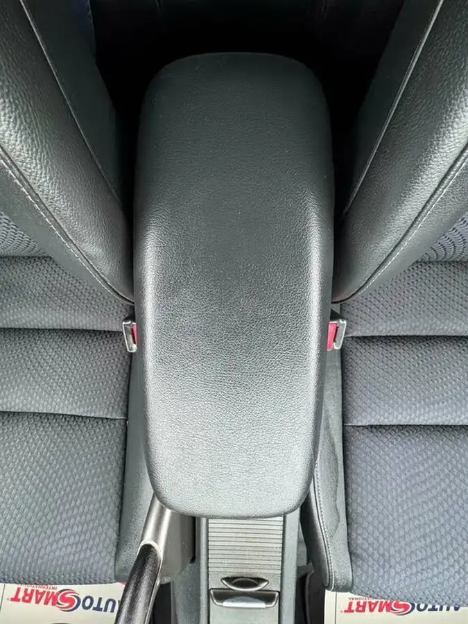 2009-honda-civic-18-si-i-vtec-big-16