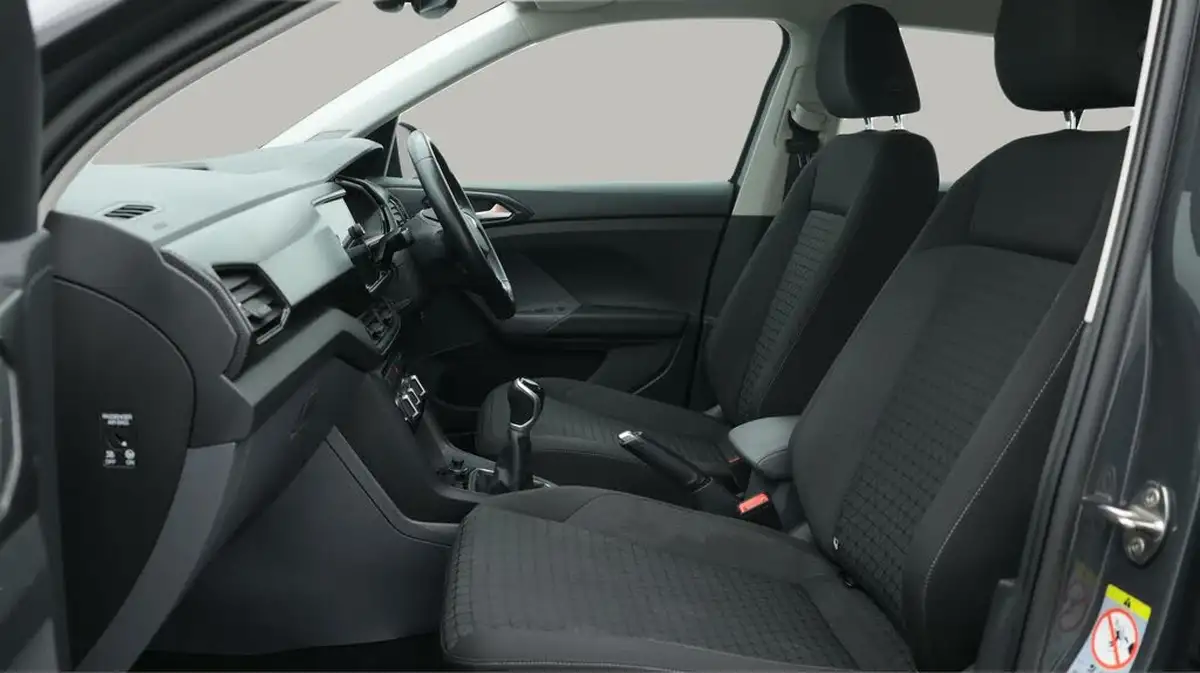 2021-volkswagen-t-cross-10-tsi-se-95ps-big-14