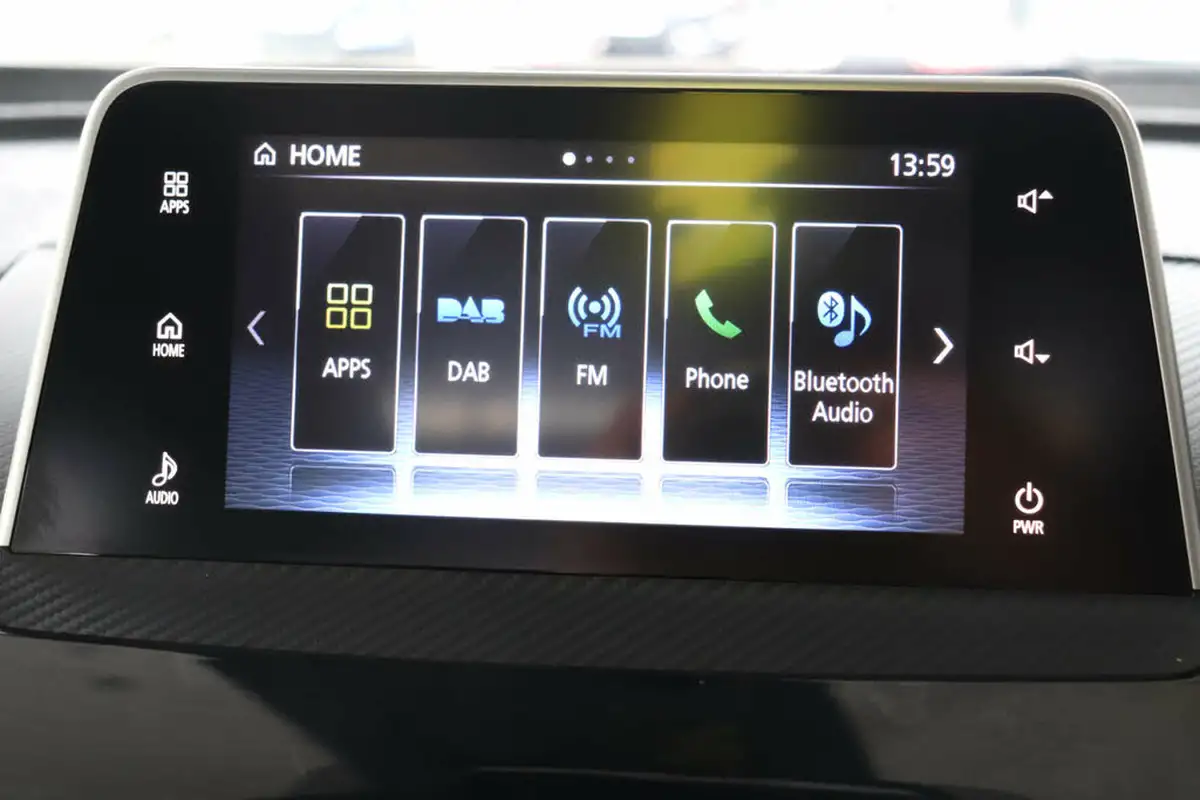 2018-mitsubishi-eclipse-cross-15-4-auto-big-55