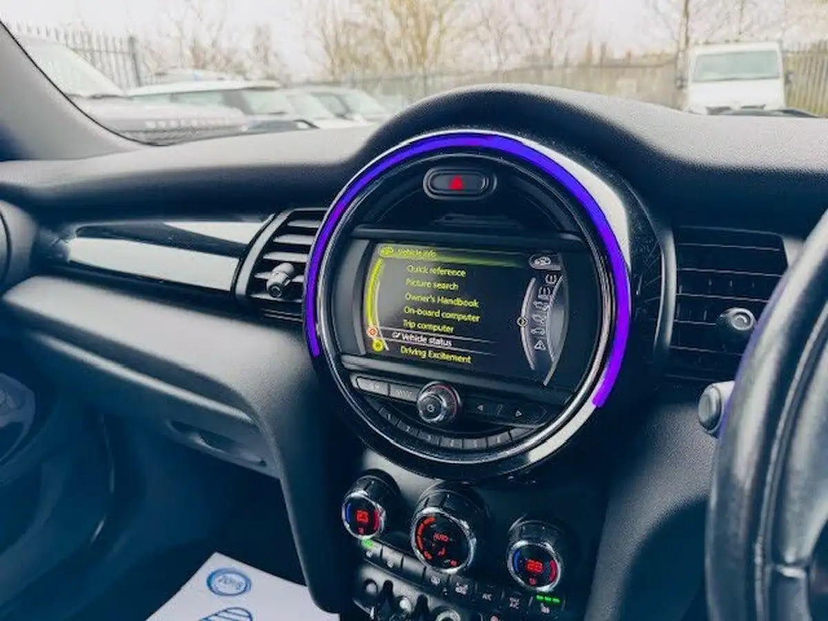 2016-mini-cooper-20-cooper-s-ss-hatchback-5d-big-24
