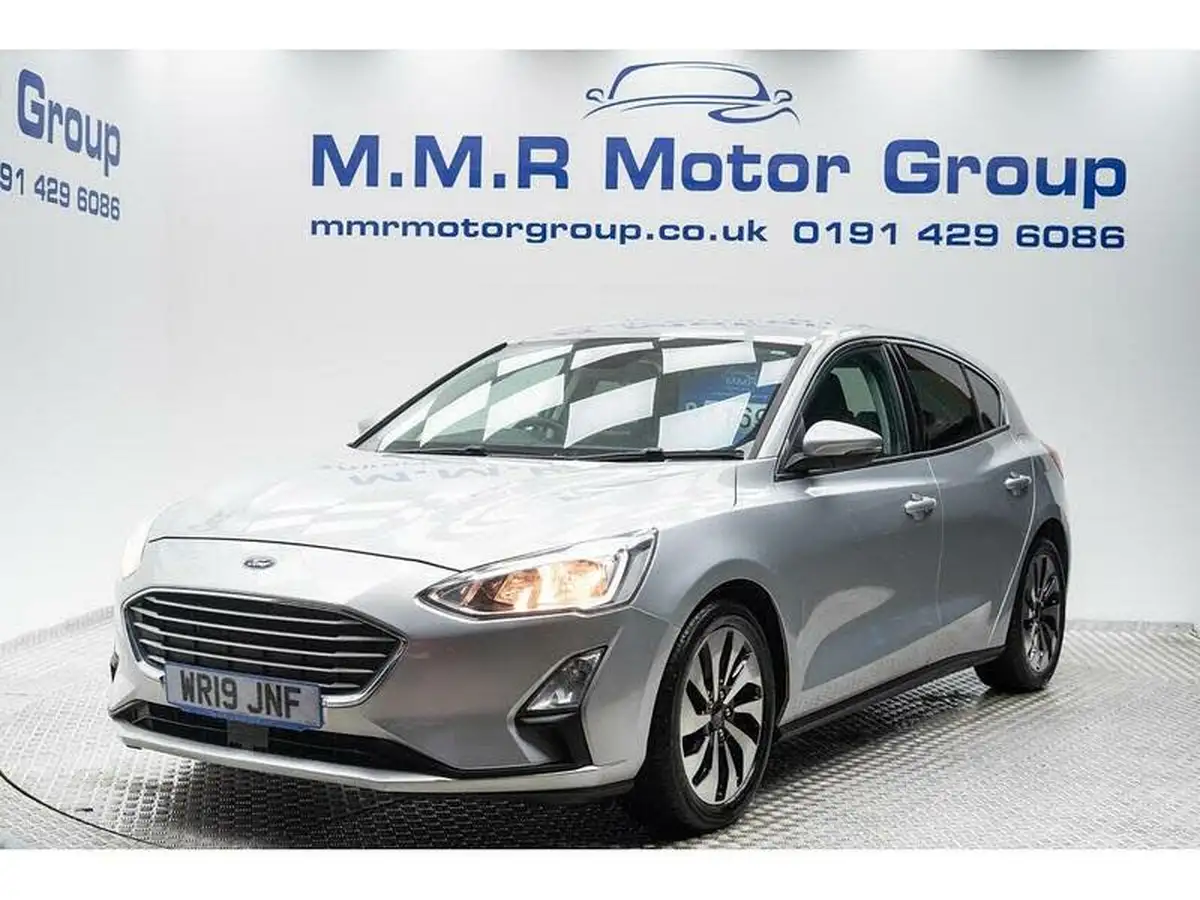 2019-ford-focus-10t-zetec-125ps-ss-hatchback-auto-big-1