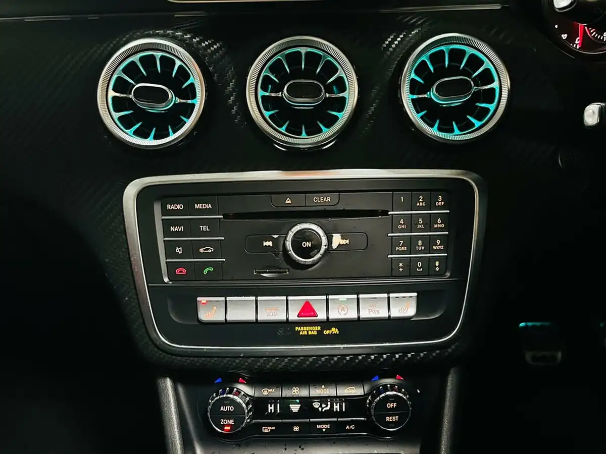 2016-mercedes-benz-a-class-15d-a180d-amg-line-premium-plusss-big-44