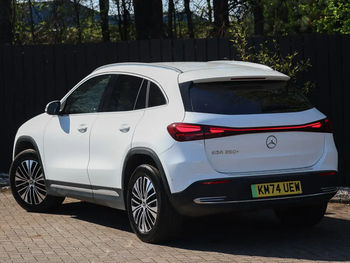 2024-mercedes-benz-eqa-e-eqa-250-sport-executive-big-1