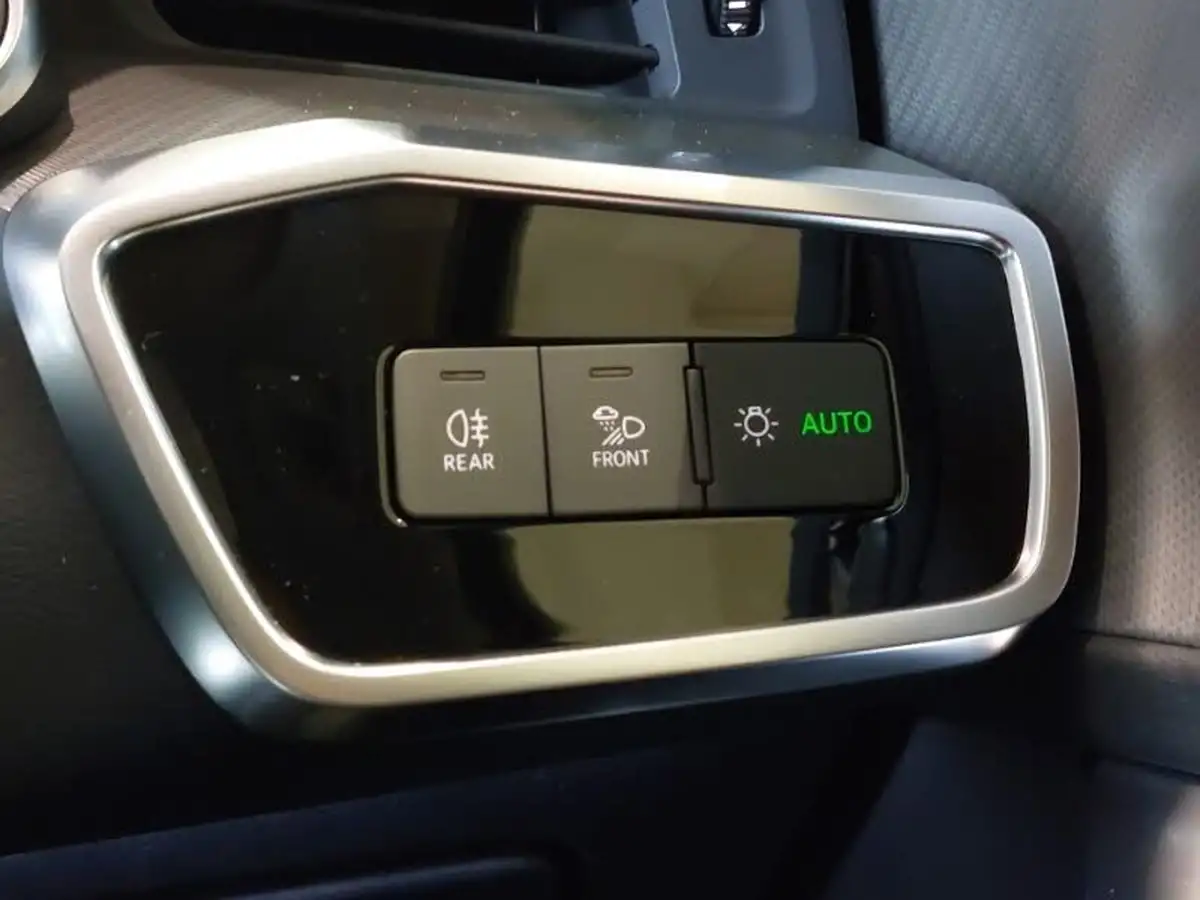2019-audi-a6-saloon-20-40-tdi-sport-quattro-big-17