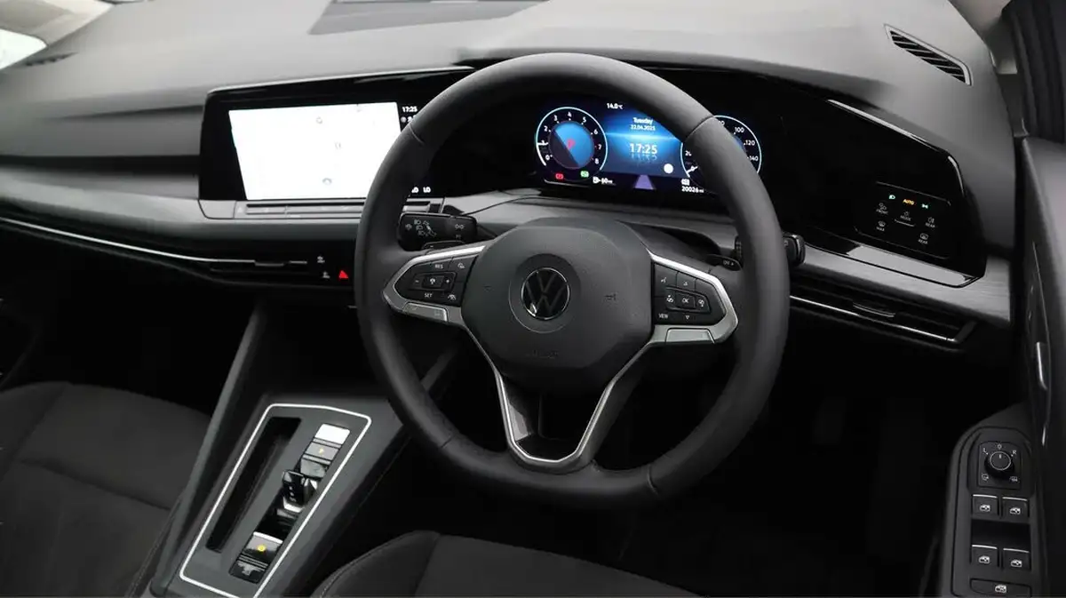 2021-volkswagen-golf-15-etsi-style-150ps-hatchback-big-8