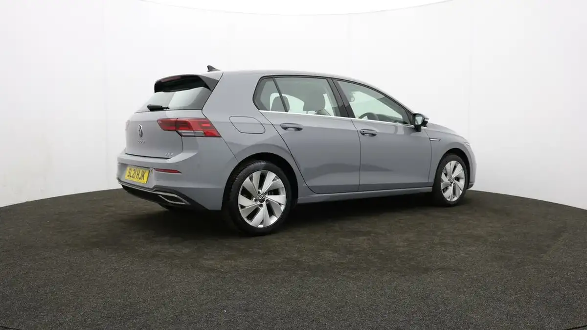 2021-volkswagen-golf-15-etsi-style-150ps-hatchback-big-32