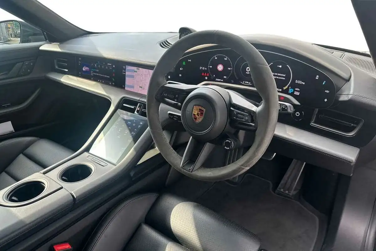 2022-porsche-taycan-e-turbo-cross-turismo-big-5