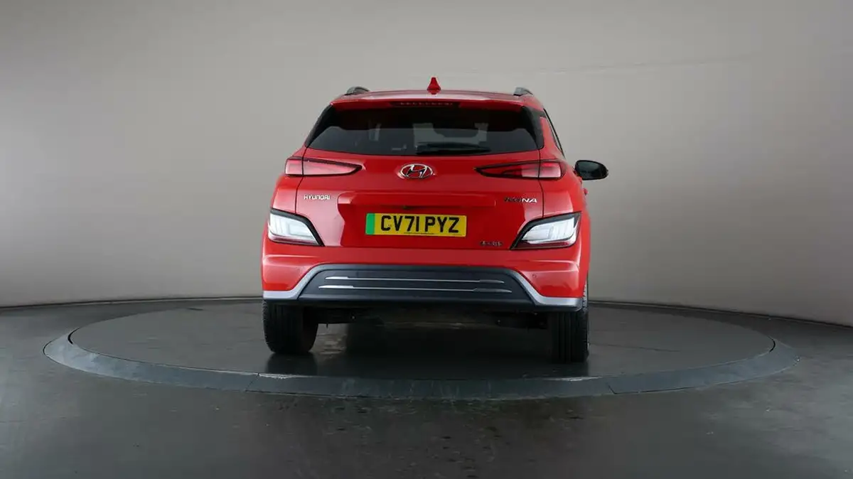 2021-hyundai-kona-e-ultimate-big-70