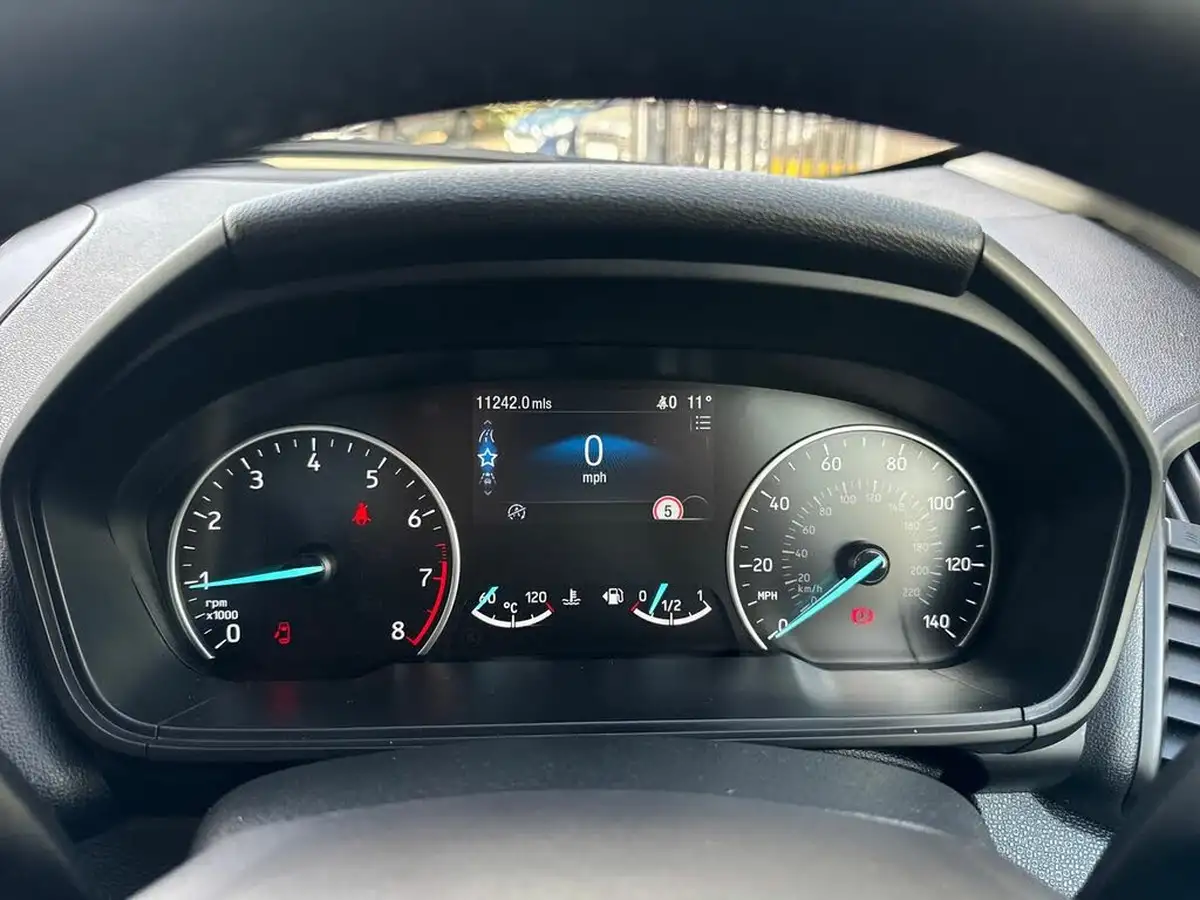 2022-ford-ecosport-10t-titanium-big-17