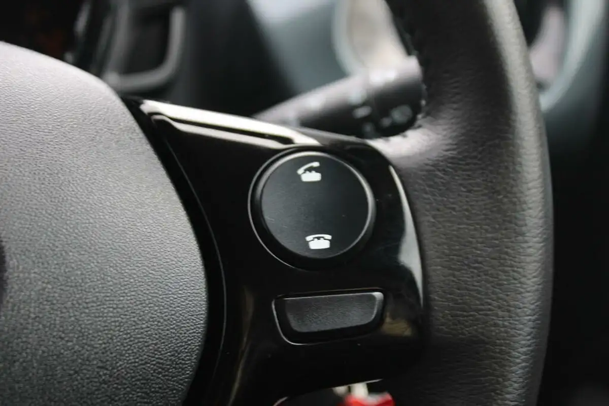2018-toyota-aygo-10-vvt-i-x-press-71bhp-big-22