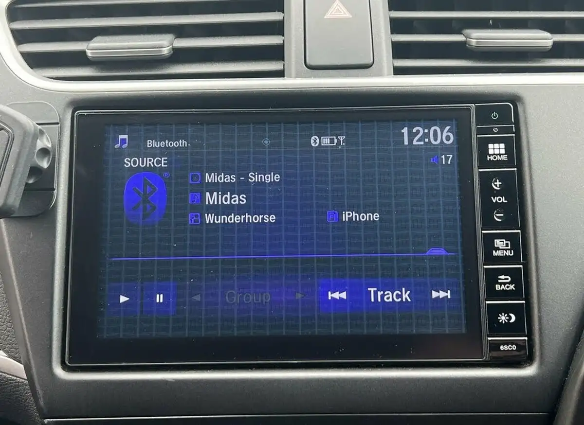 2016-honda-civic-18-sport-honda-connect-dasp-big-37