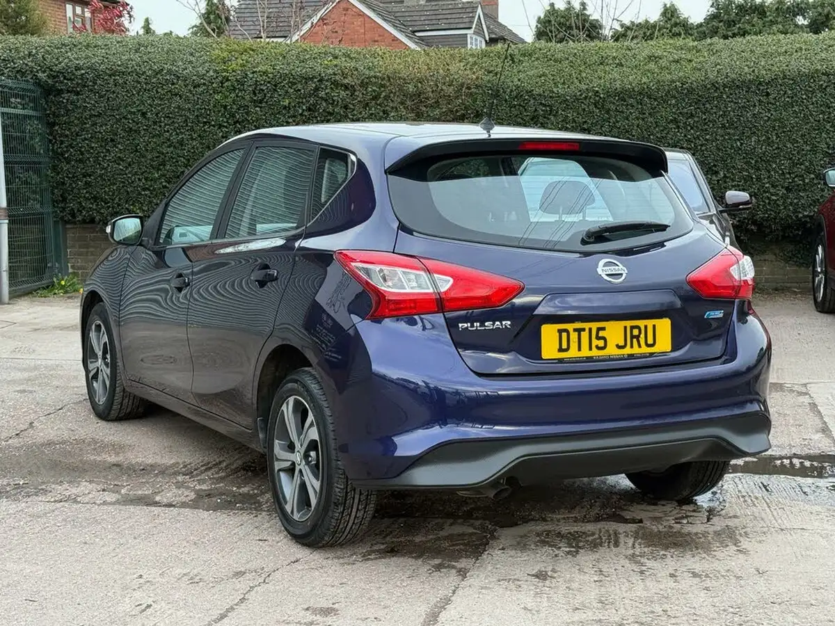 2015-nissan-pulsar-15dci-acenta-big-27