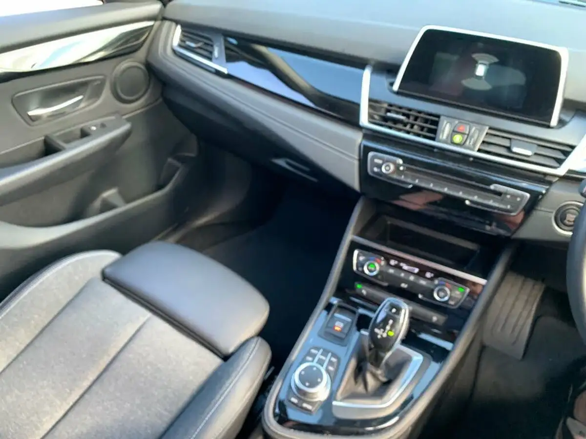 2019-bmw-2-series-20td-220d-sport-gran-tourer-5d-auto-big-26