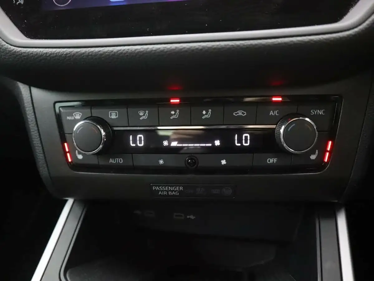2021-seat-arona-10-tsi-fr-red-edition-big-28