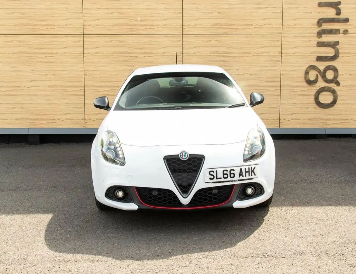 2016-alfa-romeo-giulietta-14-tb-multiair-speciale-big-5