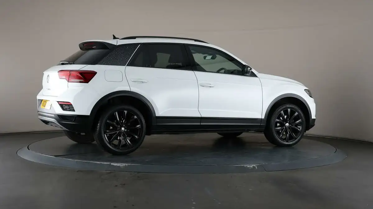 2021-volkswagen-t-roc-15-tsi-black-edition-dsg-big-55