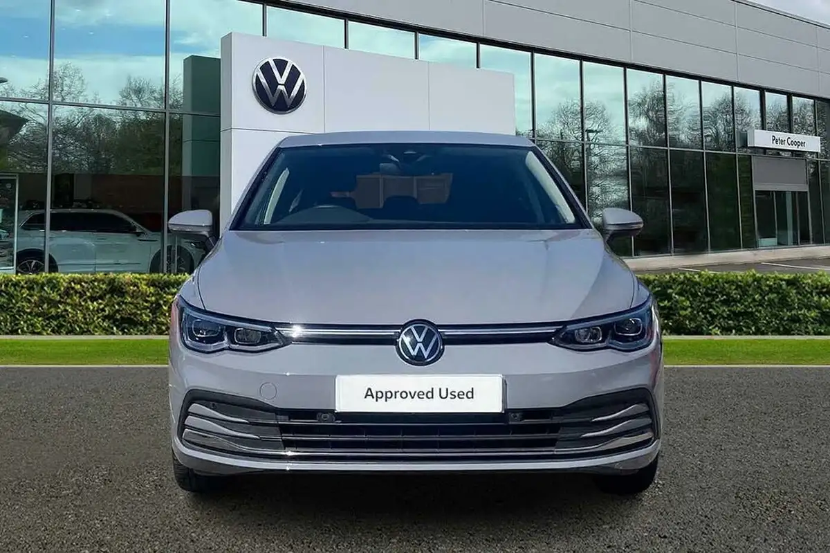 2023-volkswagen-golf-15-tsi-style-edition-130ps-big-6
