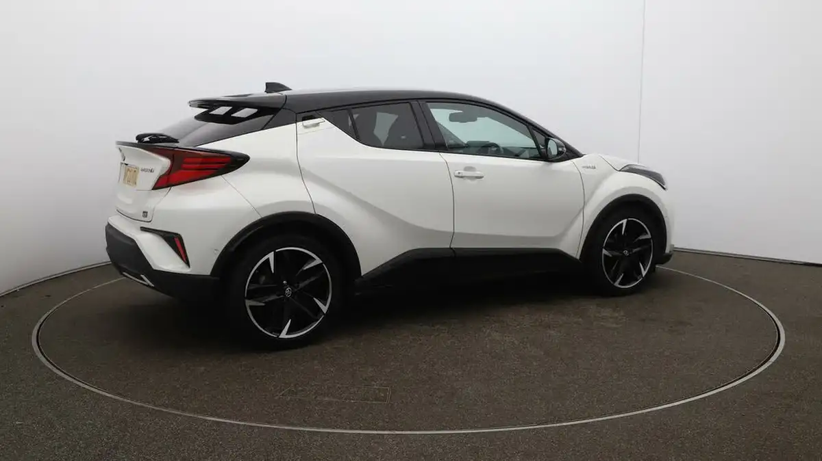 2022-toyota-c-hr-18-vvt-i-gr-sport-big-46