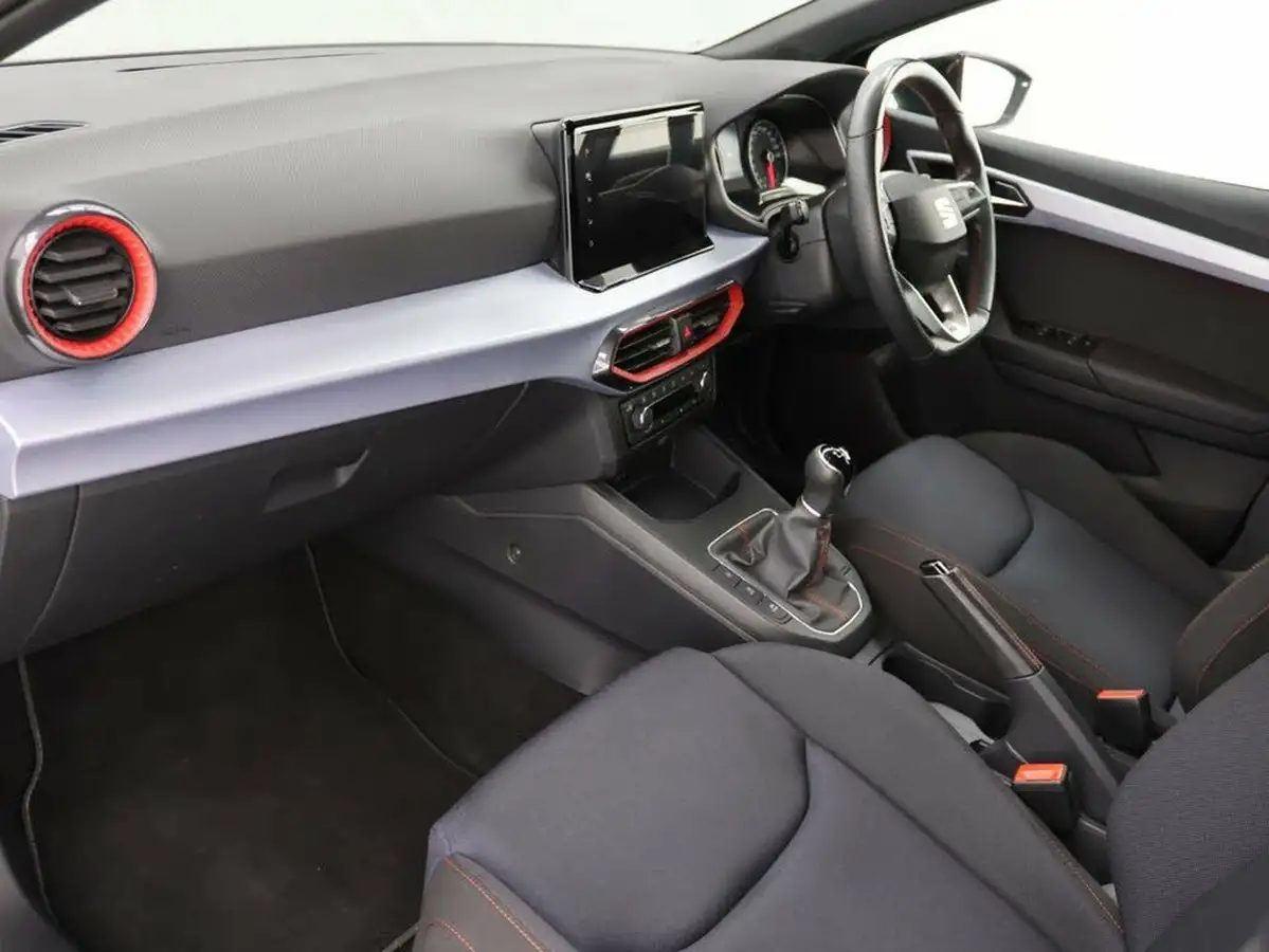 2022-seat-ibiza-10-tsi-fr-95ps-big-17