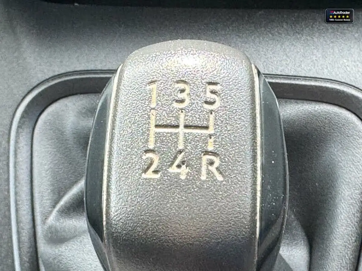 2021-peugeot-partner-15-bluehdi-1000-professional-100ps-eu6dt-panel-big-34