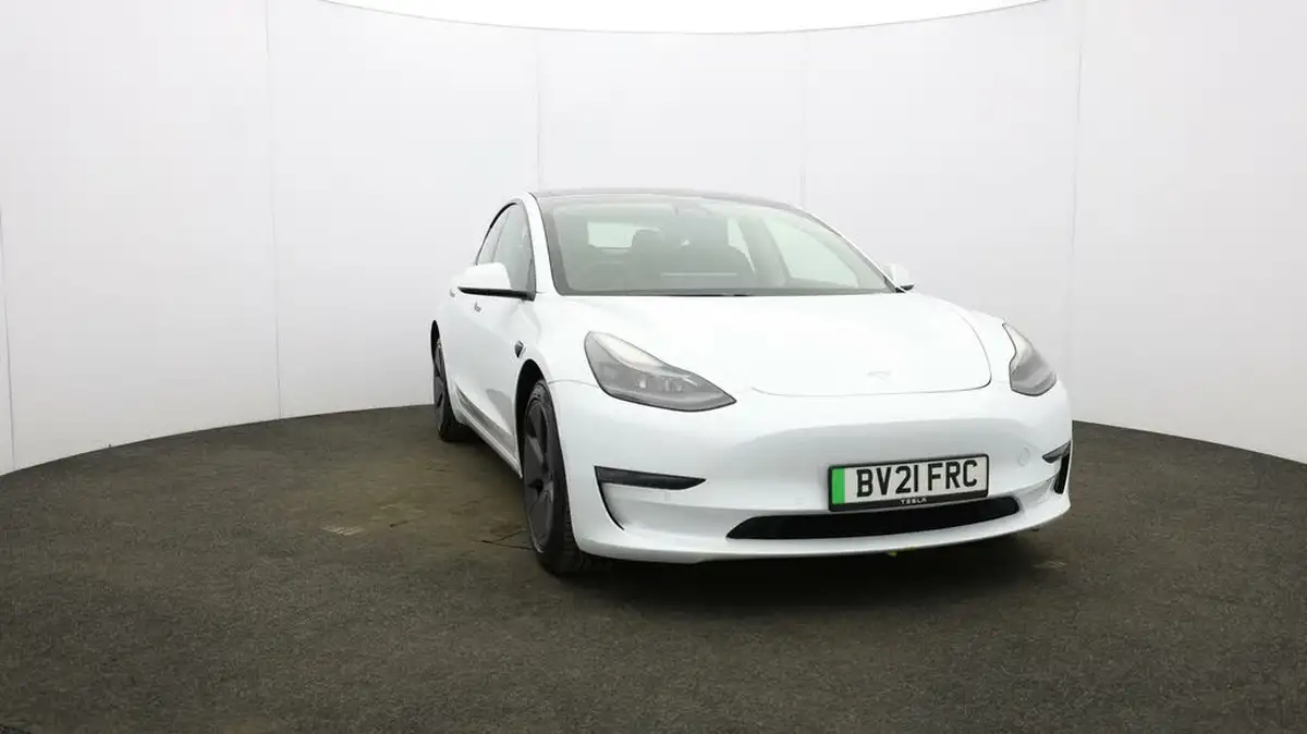 2021-tesla-model-3-e-long-range-4x4-big-37