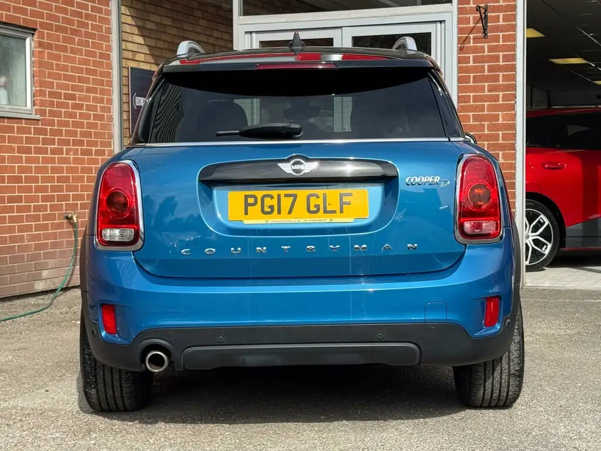2017-mini-countryman-20td-cooper-d-ss-auto-big-2