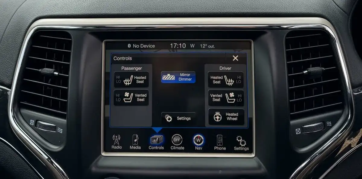 2015-jeep-grand-cherokee-30crd-overland-big-10