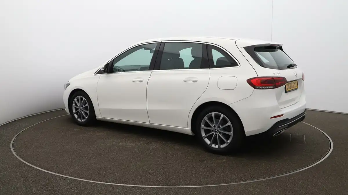 2020-mercedes-benz-b-class-13-b180-sport-7g-dct-big-26
