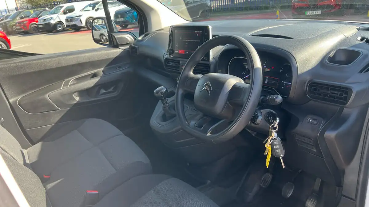 2022-citroen-berlingo-15bluehdi-1000-enterprise-pro-100pseu6d-big-10
