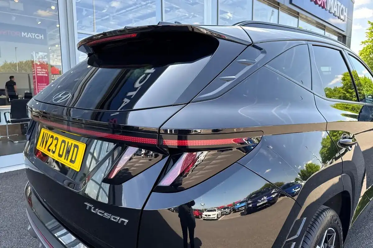 2023-hyundai-tucson-16-t-gdi-n-line-150ps-48-volt-mhev-dct-big-30