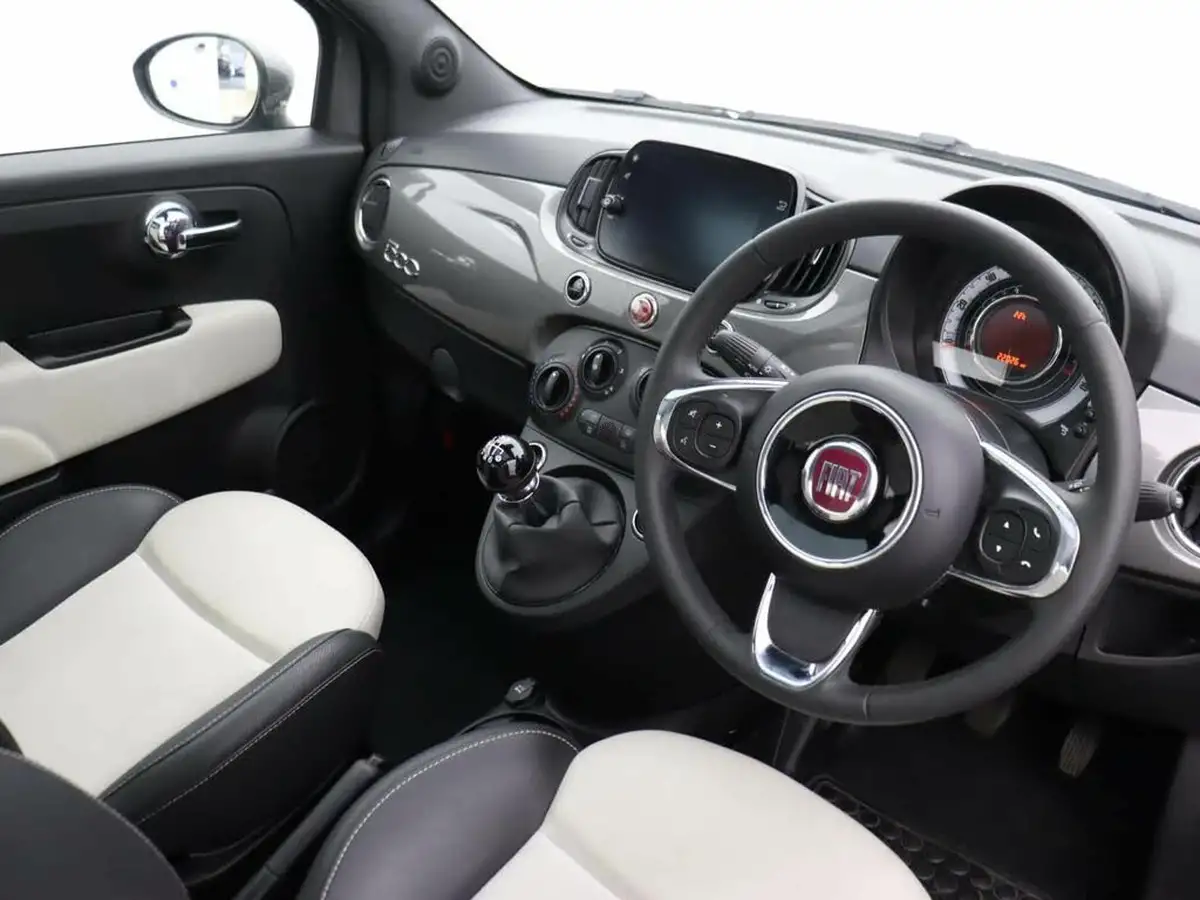 2022-fiat-500-10-dolcevita-big-10