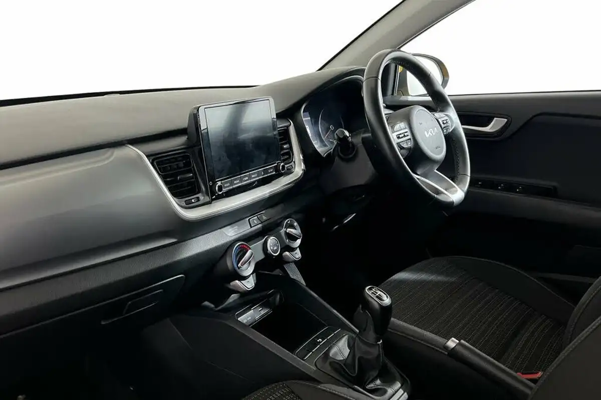 2022-kia-stonic-10-t-gdi-2-big-8