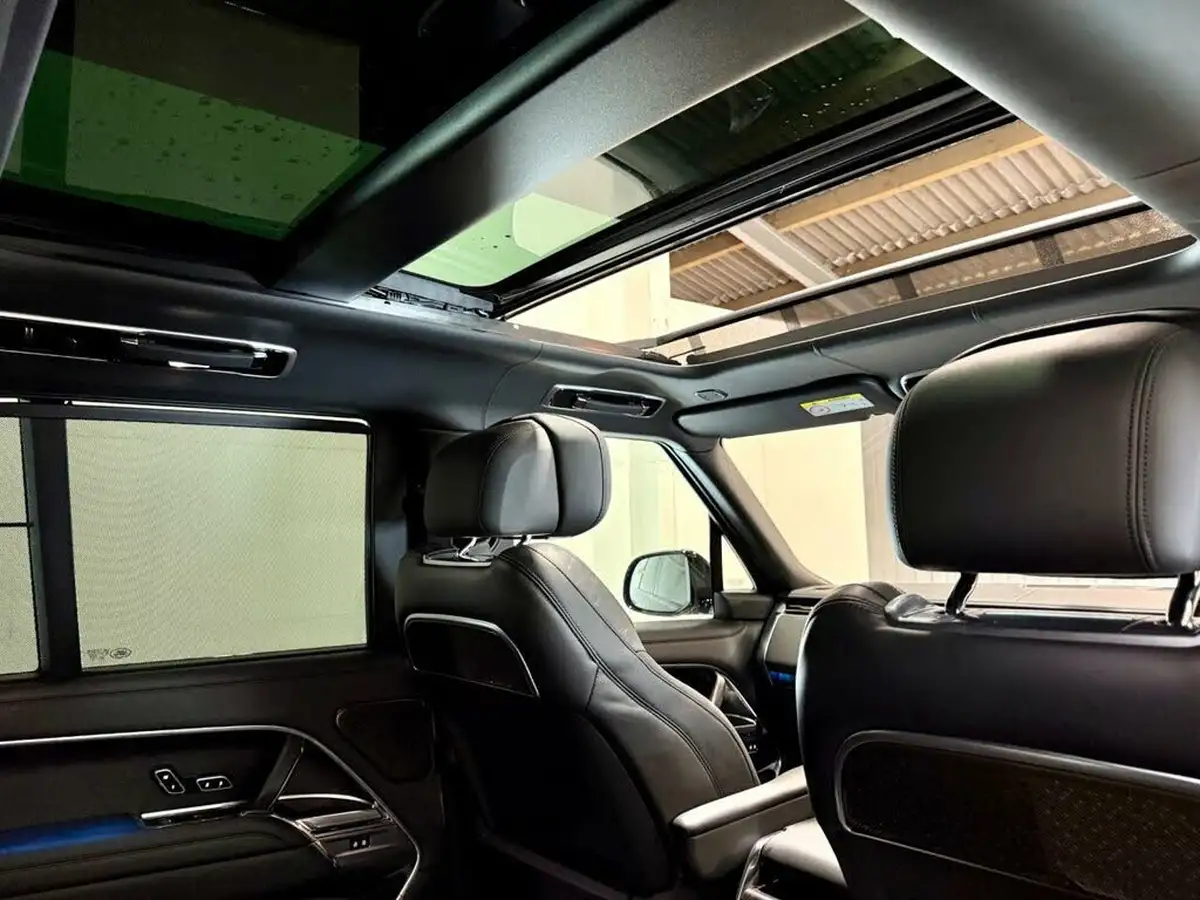 2022-land-rover-range-rover-30-d350-sv-big-14