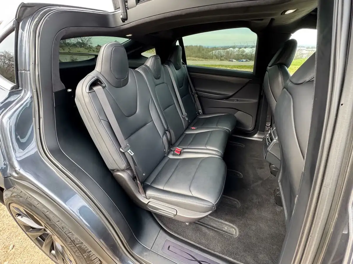 2020-tesla-model-x-e-ludicrous-performance-big-20
