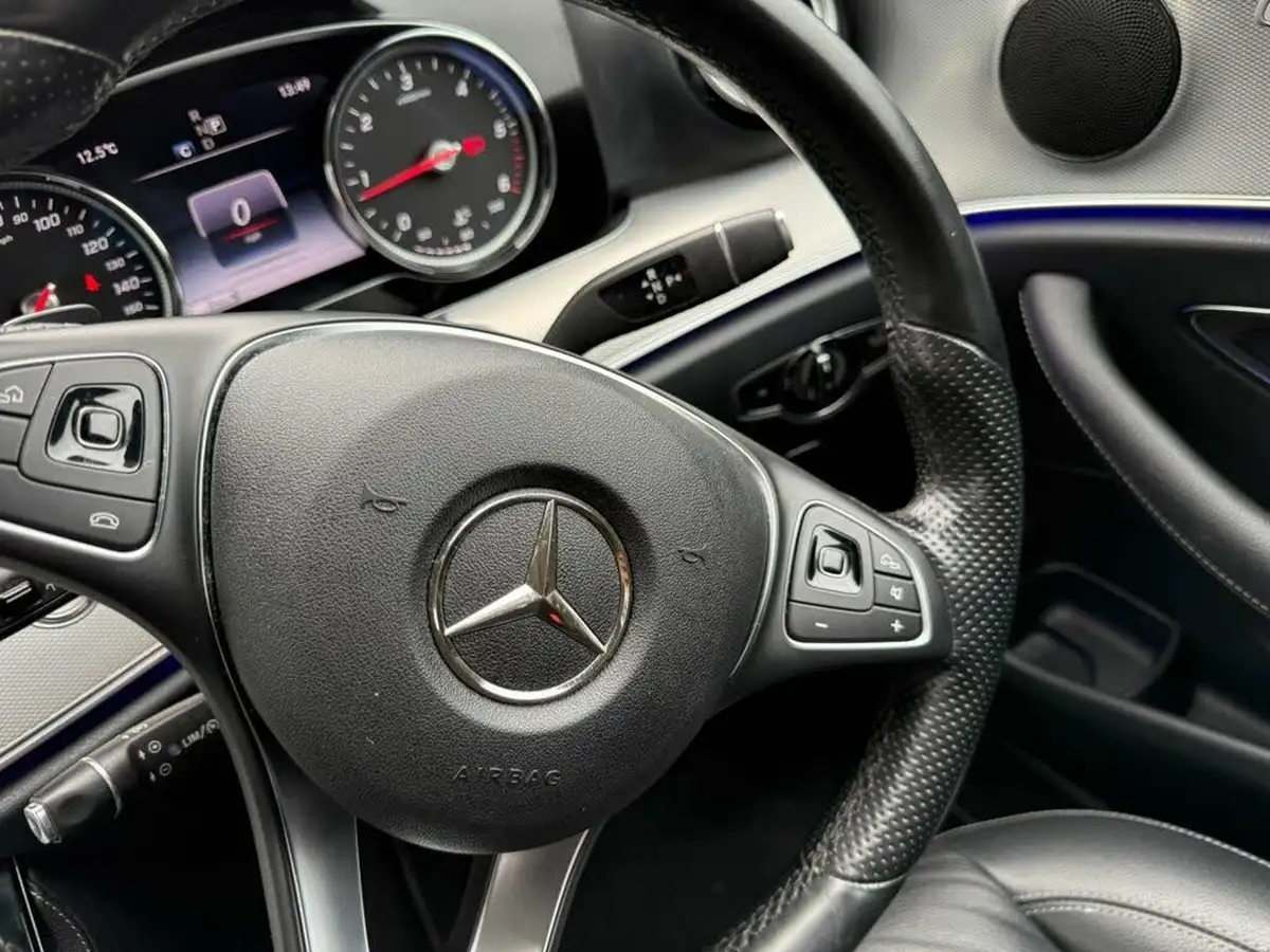 2017-mercedes-benz-e-class-20d-e220d-se-ss-estate-5d-big-54