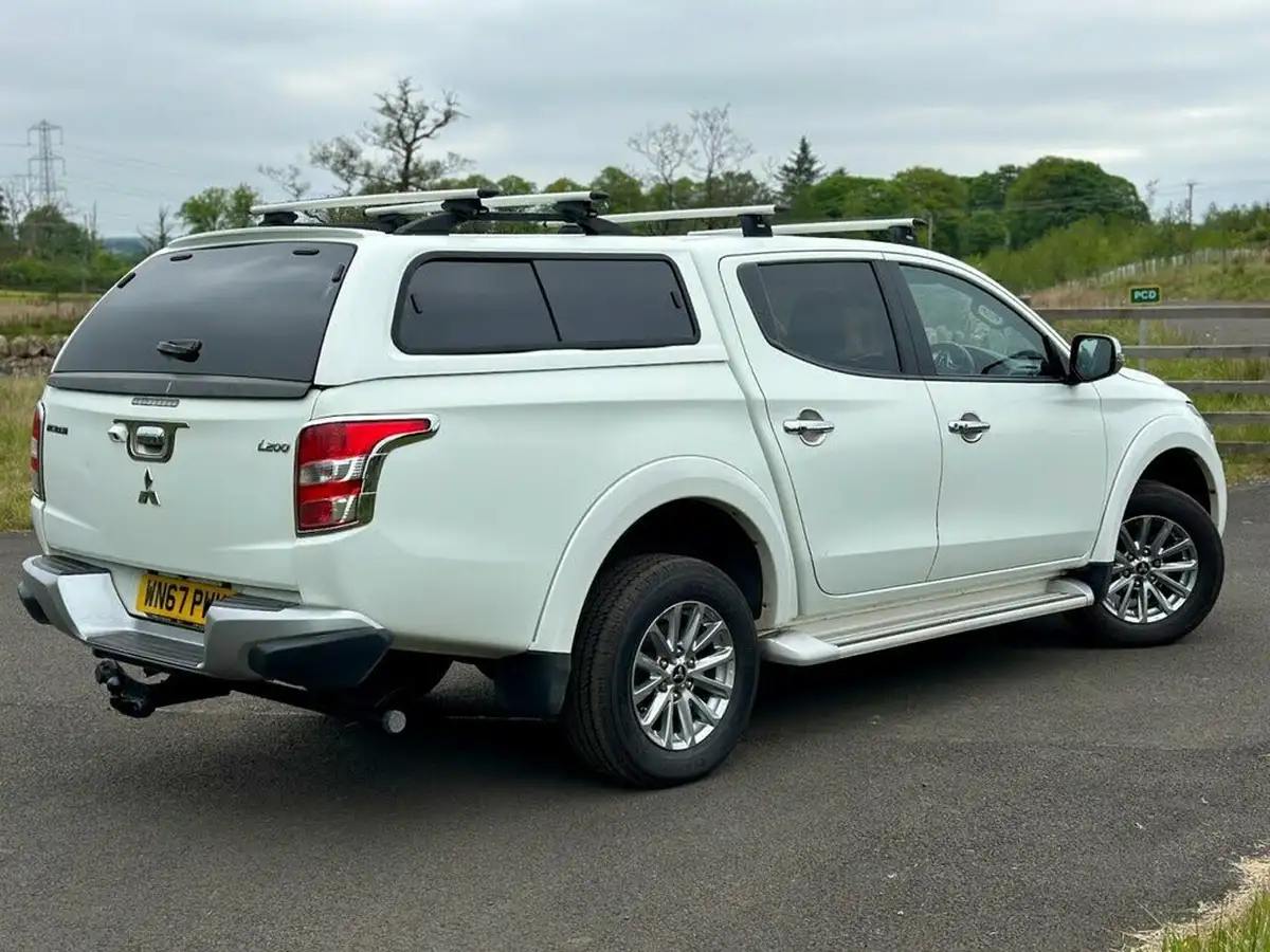 2017-mitsubishi-l200-24di-d-barbarian-178bhp-eu6-big-7