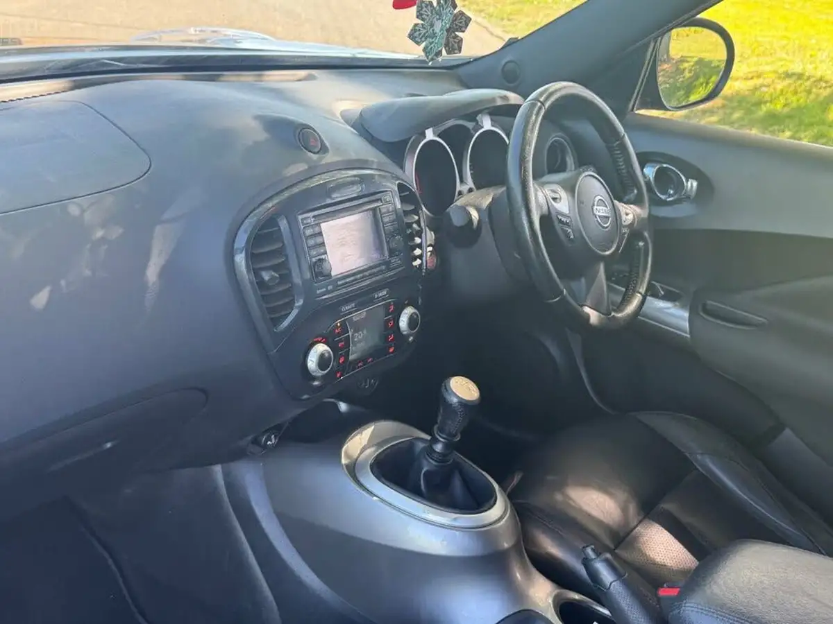 2012-nissan-juke-15td-tekna-big-19