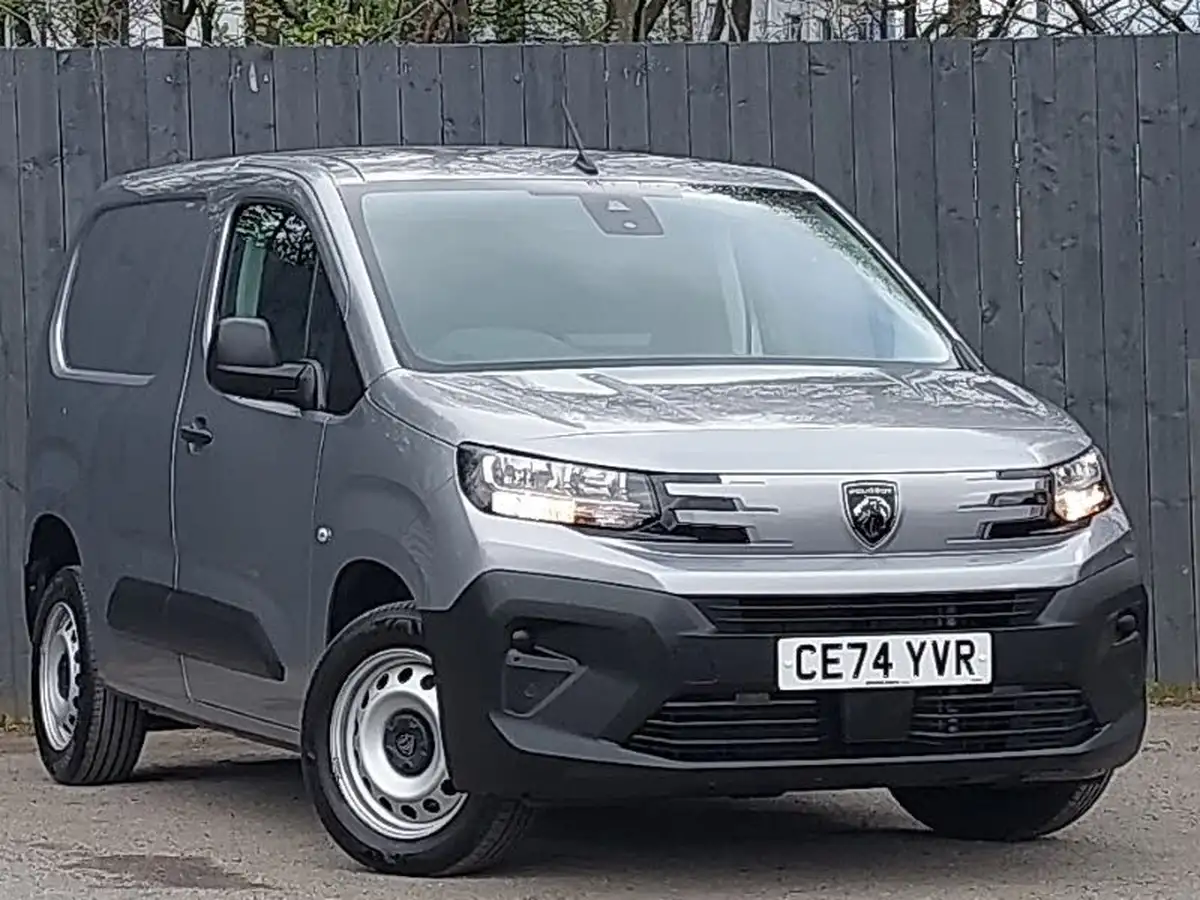 2024-peugeot-partner-15-bluehdi-professional-100pseu6d-big-0