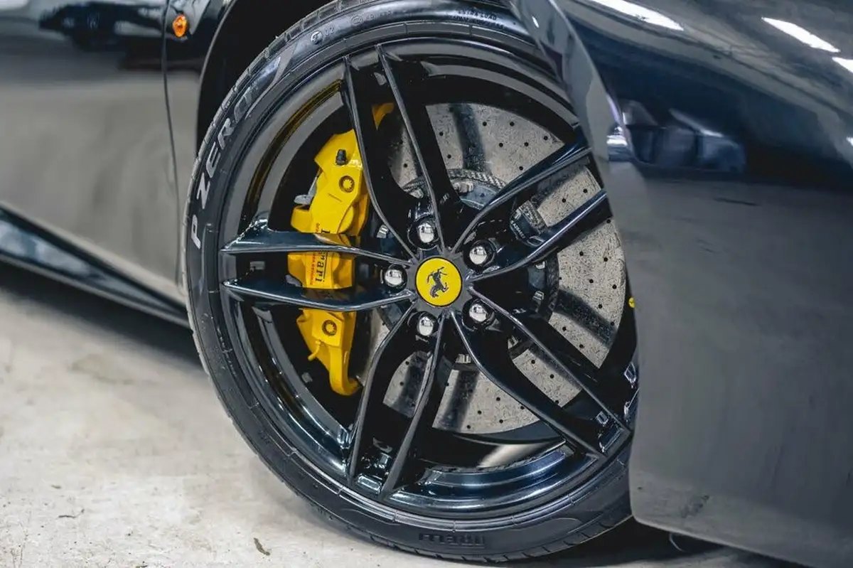 2018-ferrari-488-39-488-spider-big-2