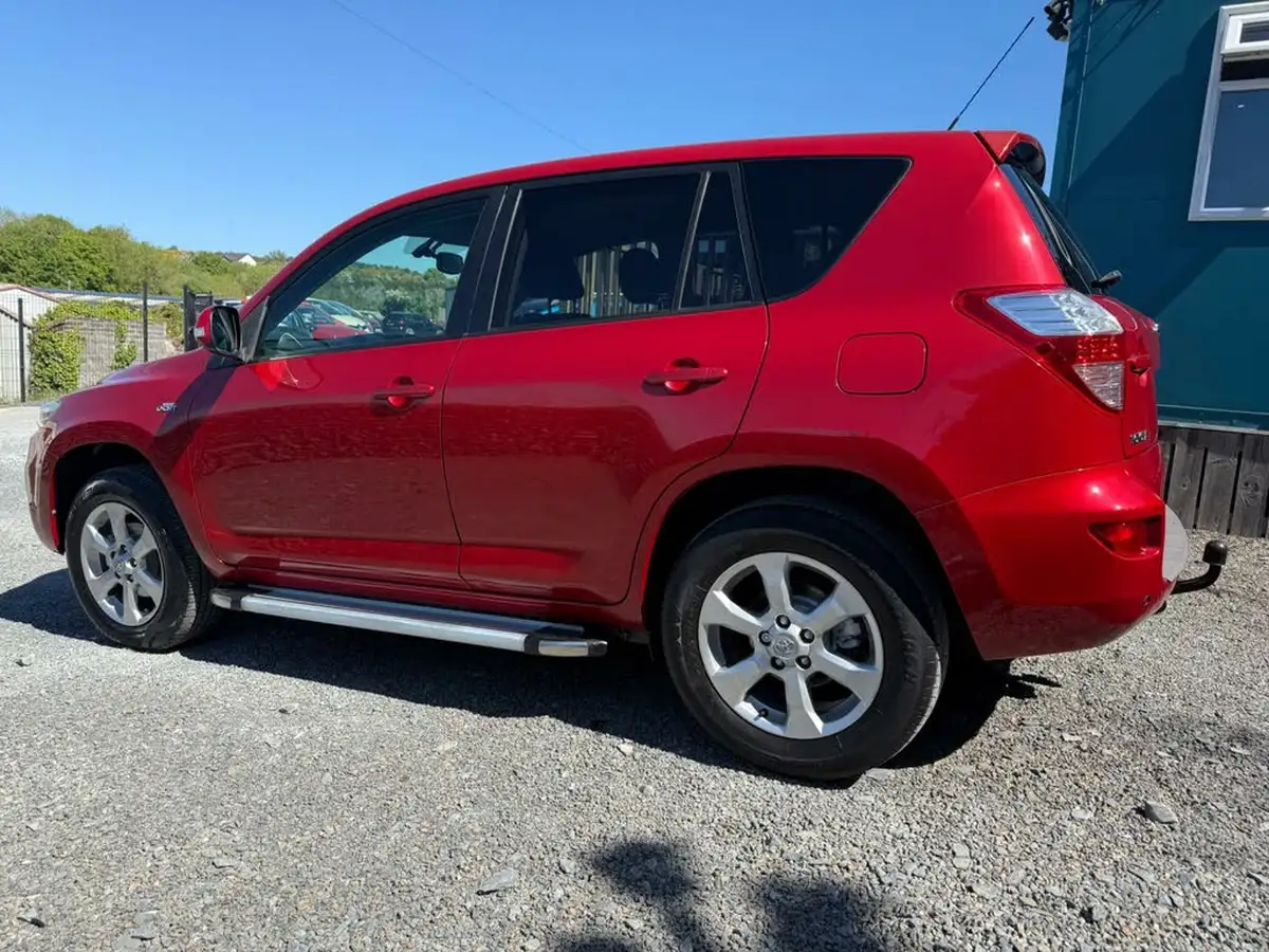 2012-toyota-rav4-22td-xt-r-22d-cat-150bhpawd-auto-big-20