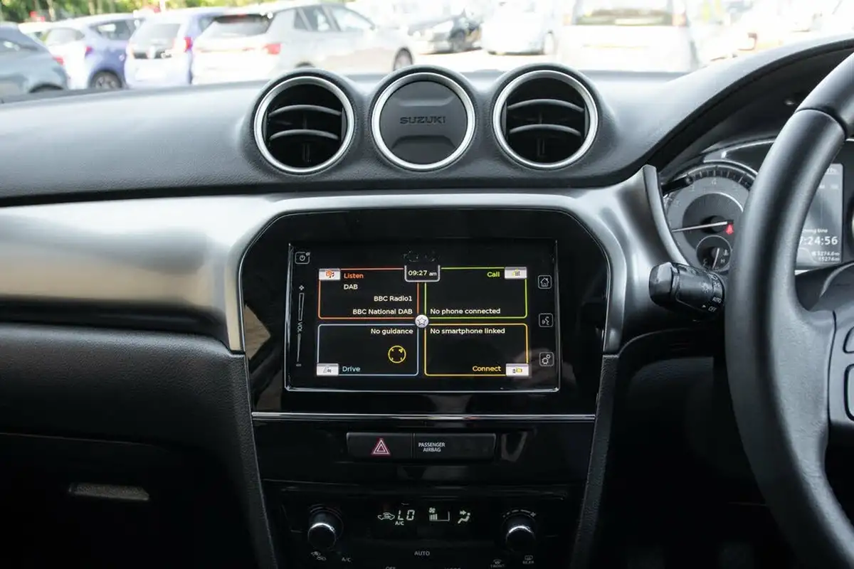 2021-suzuki-vitara-14-boosterjet-sz-t-big-21