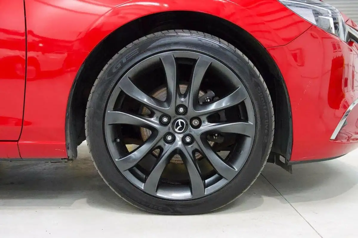 2017-mazda-mazda6-22td-sport-nav-150ps-skyactiv-d-tourer-5d-big-27