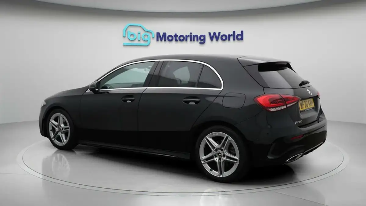 2020-mercedes-benz-a-class-13-a200-amg-line-executive-hatchback-5d-big-5