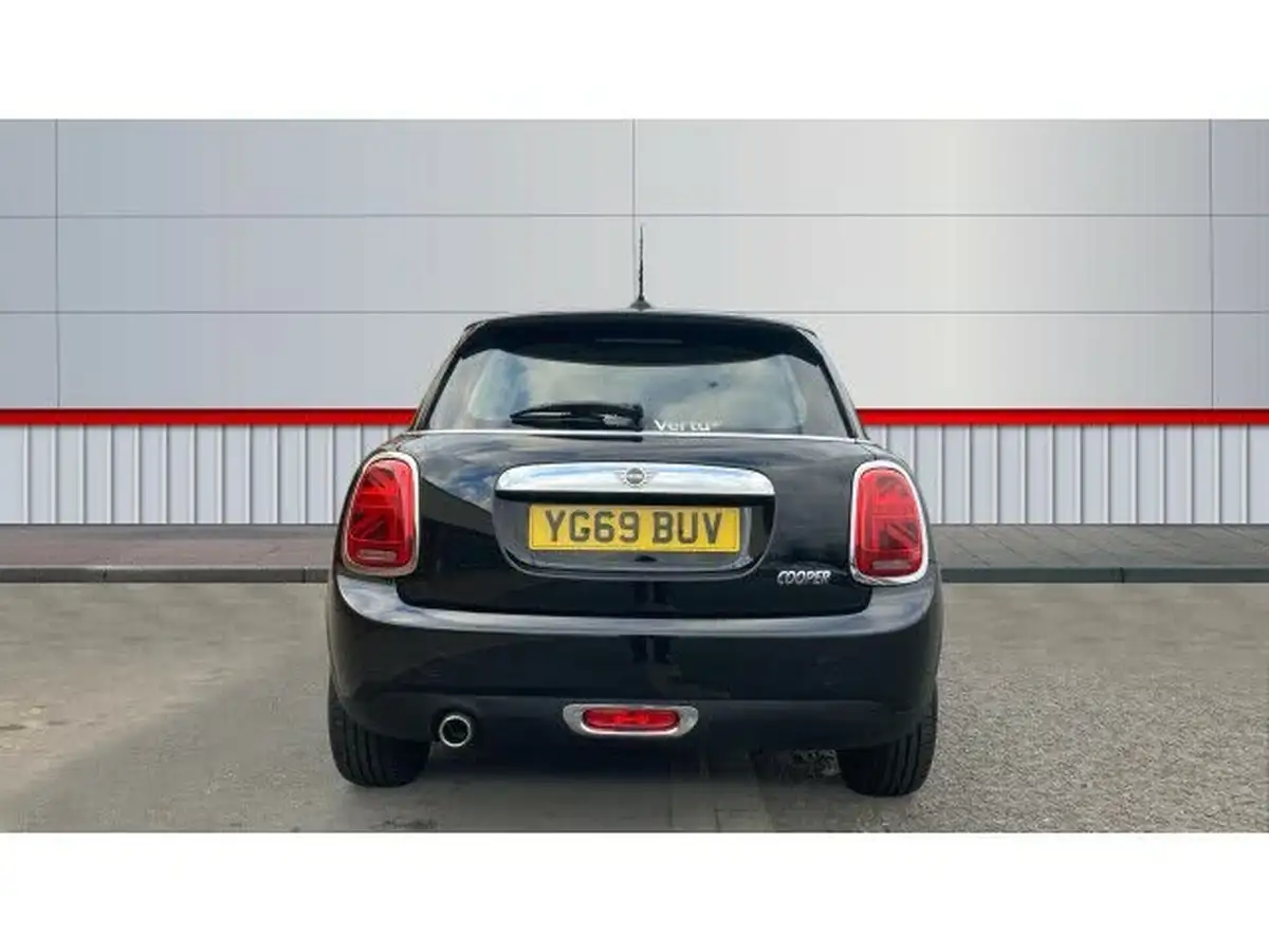 2019-mini-cooper-15-cooper-exclusive-134bhp-hatchback-5d-big-5