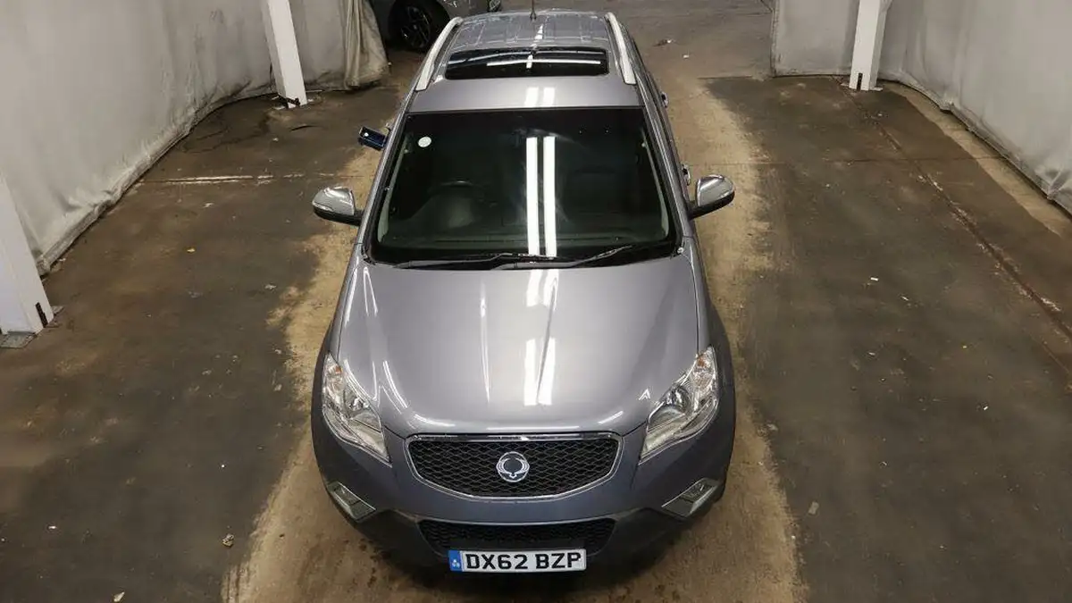 2012-kgm-ssangyong-korando-20td-ex-auto-big-3