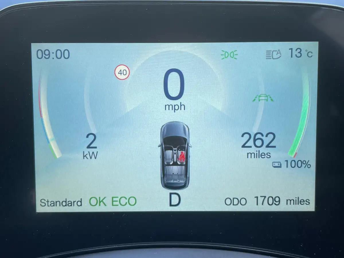 2024-byd-atto-3-e-design-big-30