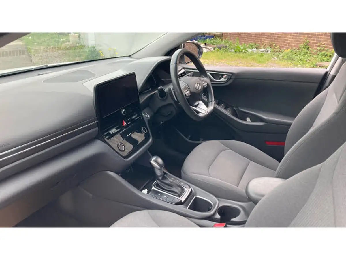 2021-hyundai-ioniq-16-gdi-premium-hybrid-big-8
