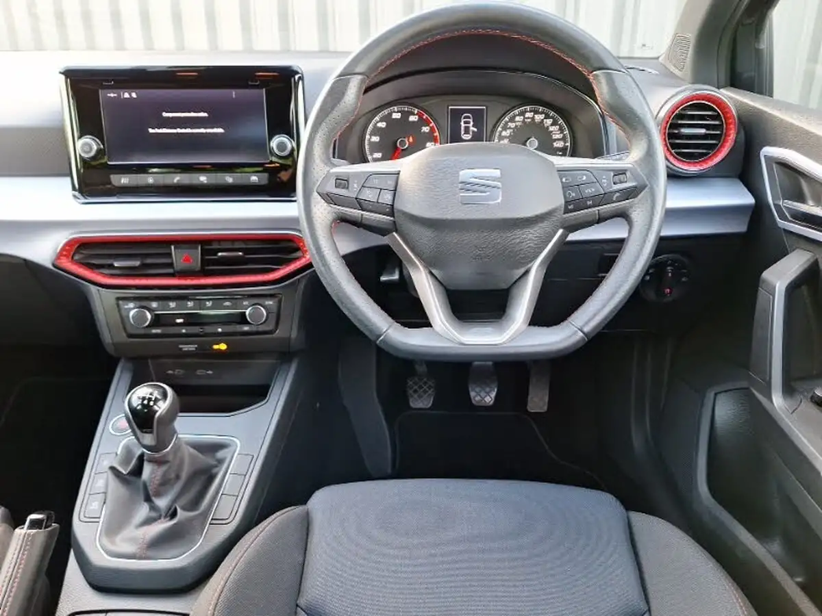 2022-seat-ibiza-10-tsi-fr-edition-110ps-big-6