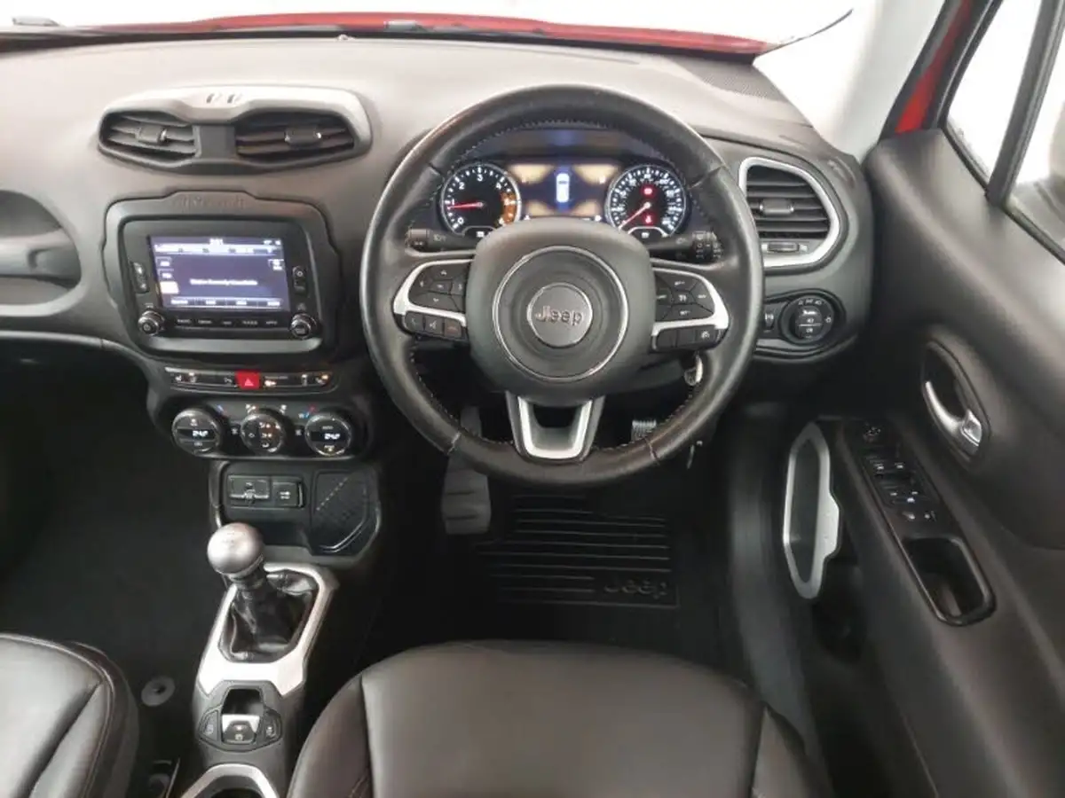 2016-jeep-renegade-16-multijet-ii-limited-ss-big-6