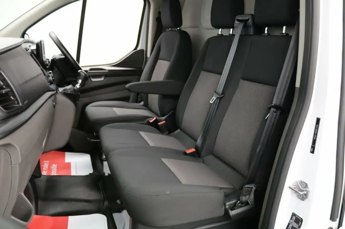 2020-ford-transit-custom-20tdci-280-l1h1-leader-105pseu6dt-panel-van-big-20